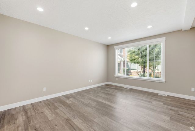 9289 S CASTLEBURY CT, Sandy, UT 84094