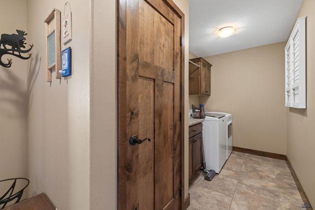 603 CONESTOGA CT, Rapid City, SD 57701