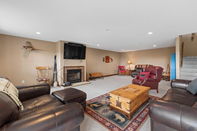 603 CONESTOGA CT, Rapid City, SD 57701
