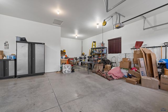 603 CONESTOGA CT, Rapid City, SD 57701