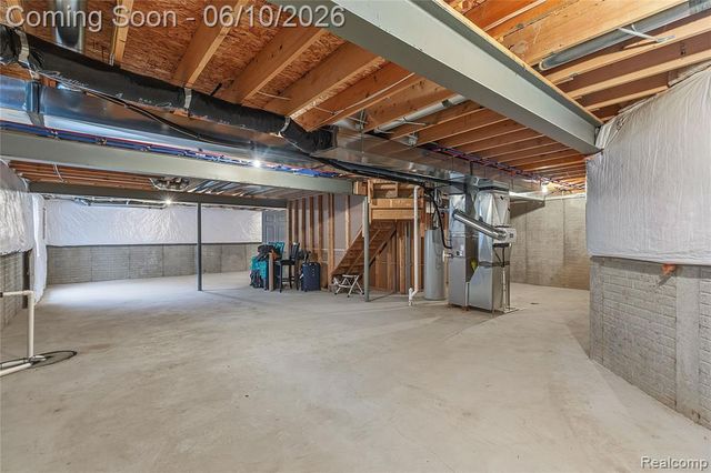 19322 Linwood Drive 70, Clinton Township, MI 48038