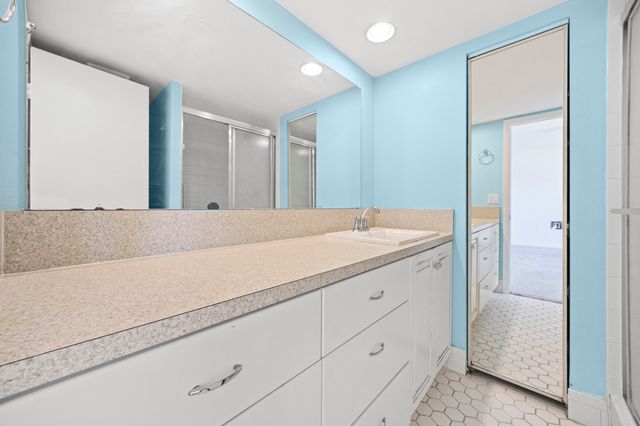 6136 SE Riverboat Drive, Stuart, FL 34997