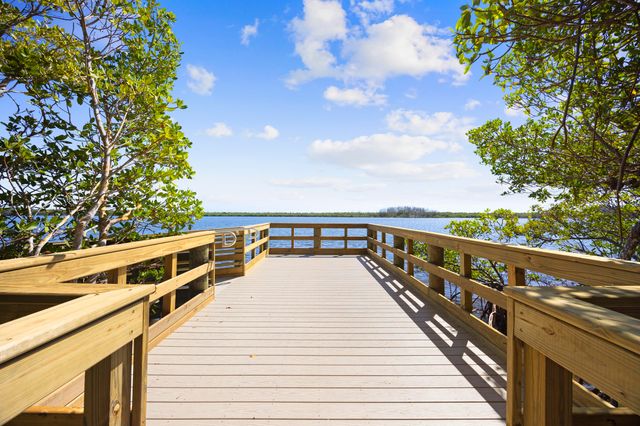 6136 SE Riverboat Drive, Stuart, FL 34997