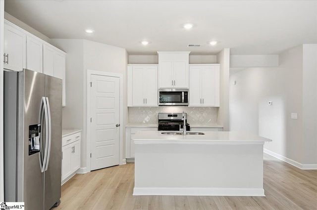 1013 Southwell Drive, Anderson, SC 29626