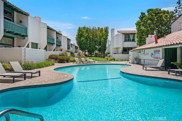 4930 McConnell Avenue, Los Angeles, CA 90066