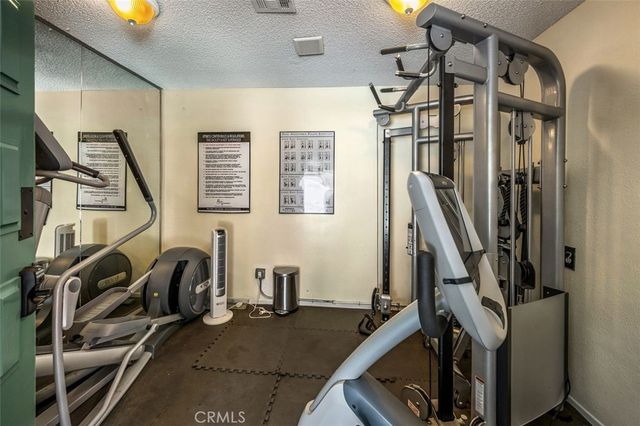 4930 McConnell Avenue, Los Angeles, CA 90066