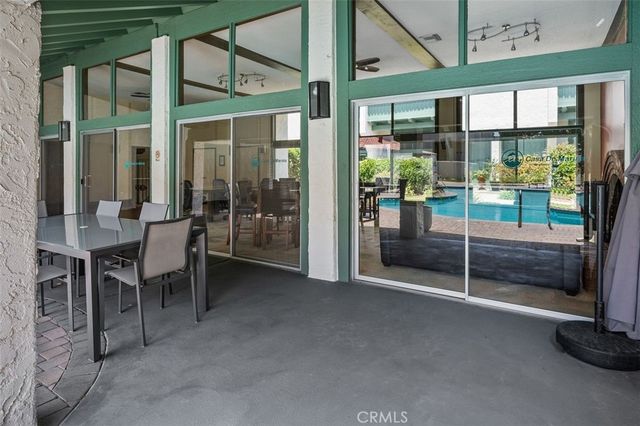 4930 McConnell Avenue, Los Angeles, CA 90066