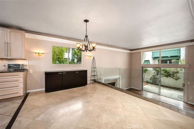 4930 McConnell Avenue, Los Angeles, CA 90066