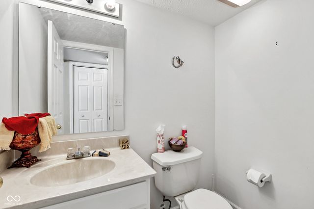 3309 Gainesville Court, Indianapolis, IN 46227