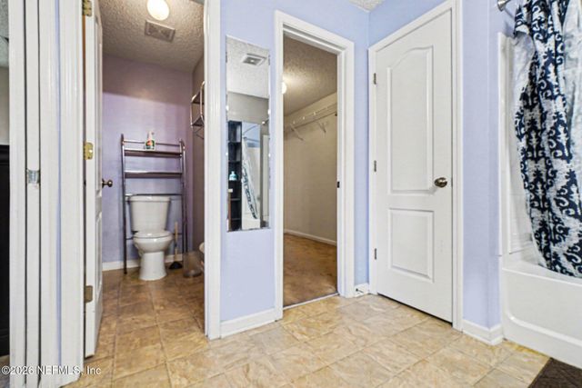 6525 SILK LEAF Lane, Jacksonville, FL 32244