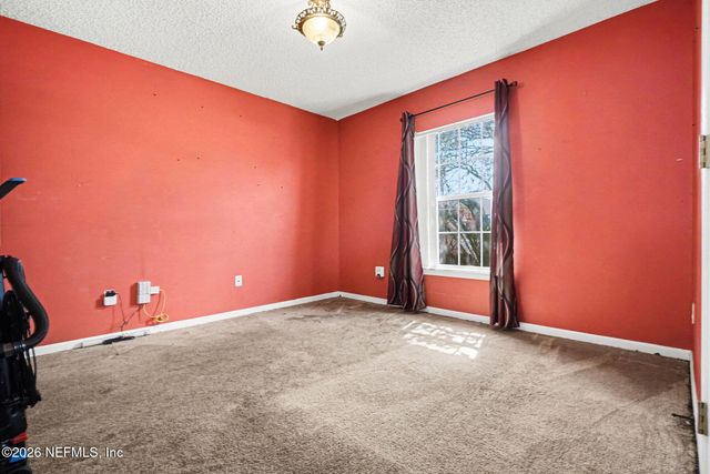 6525 SILK LEAF Lane, Jacksonville, FL 32244