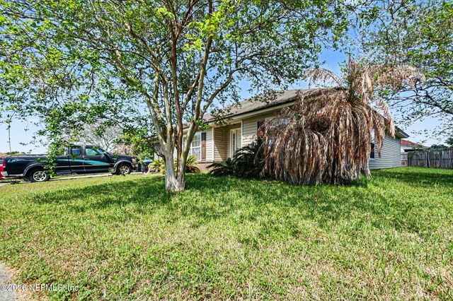 6525 SILK LEAF Lane, Jacksonville, FL 32244