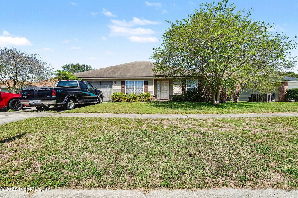 6525 SILK LEAF Lane, Jacksonville, FL 32244