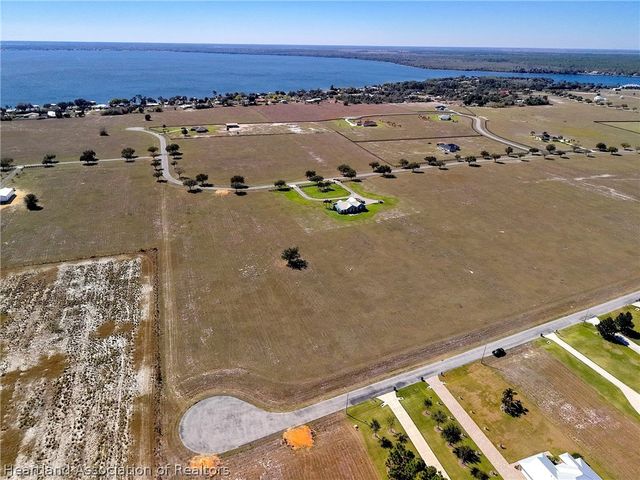 216 Unbridled Way, Lake Placid, FL 33852