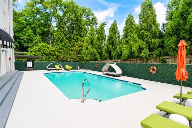 3648 Peachtree Road NE 4S, Atlanta, GA 30319