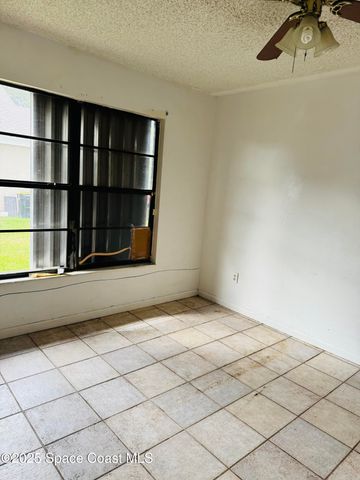 255 Abalone Road NW, Palm Bay, FL 32907