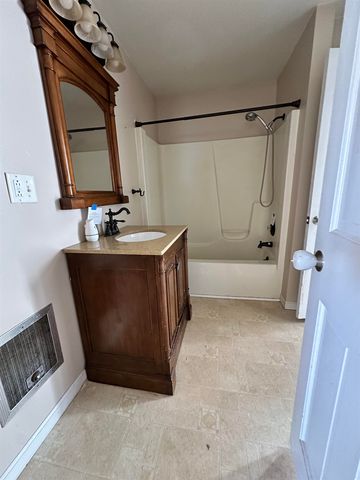 601 W Main Street, Mecosta Twp, MI 49332