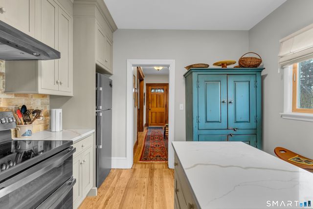 23 Elihu Street, Hamden, CT 06517