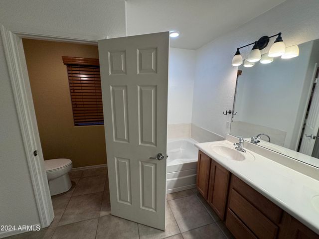 2110 W KATHLEEN Road, Phoenix, AZ 85023