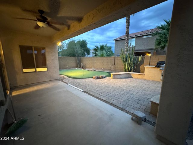 2110 W KATHLEEN Road, Phoenix, AZ 85023