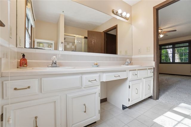 680 Carlsbrook Drive, Beavercreek, OH 45434