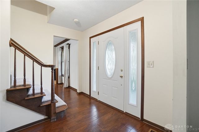 680 Carlsbrook Drive, Beavercreek, OH 45434
