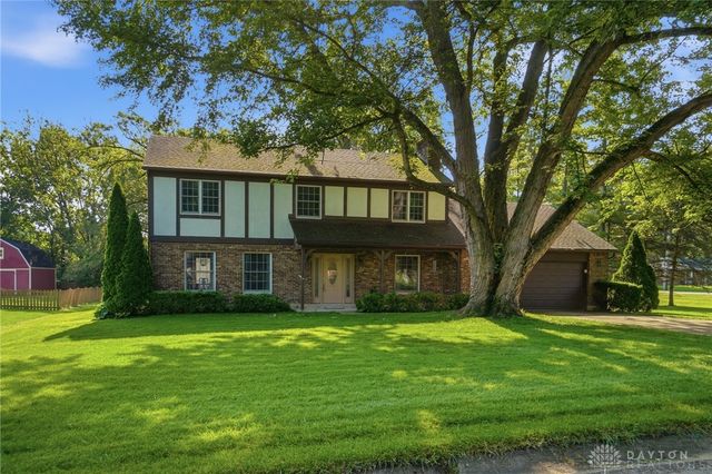 680 Carlsbrook Drive, Beavercreek, OH 45434