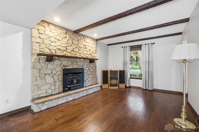 680 Carlsbrook Drive, Beavercreek, OH 45434