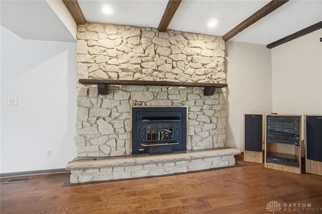 680 Carlsbrook Drive, Beavercreek, OH 45434