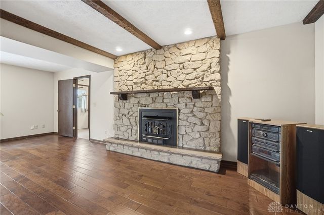 680 Carlsbrook Drive, Beavercreek, OH 45434