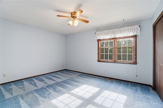 680 Carlsbrook Drive, Beavercreek, OH 45434