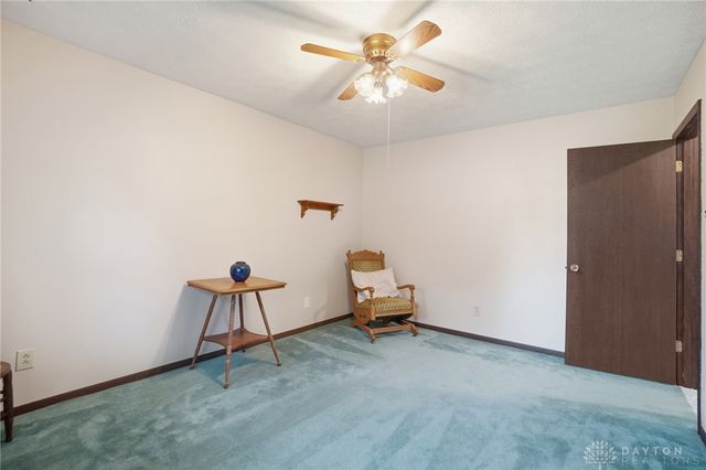 680 Carlsbrook Drive, Beavercreek, OH 45434