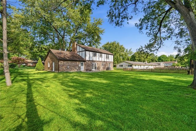 680 Carlsbrook Drive, Beavercreek, OH 45434