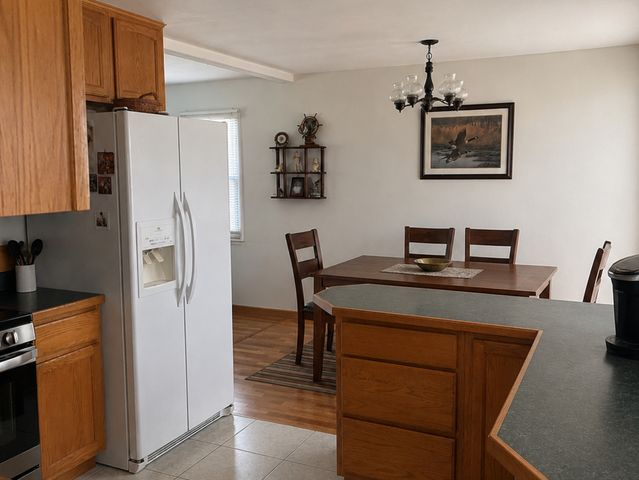 13514 Short Drive, Crestwood, IL 60418