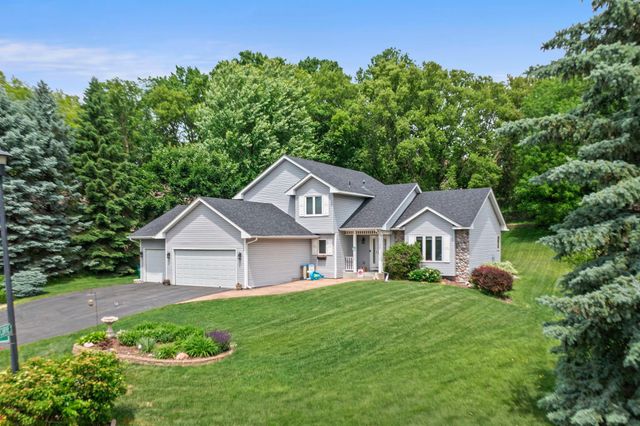 1132 Falls Circle, Chaska, MN 55318