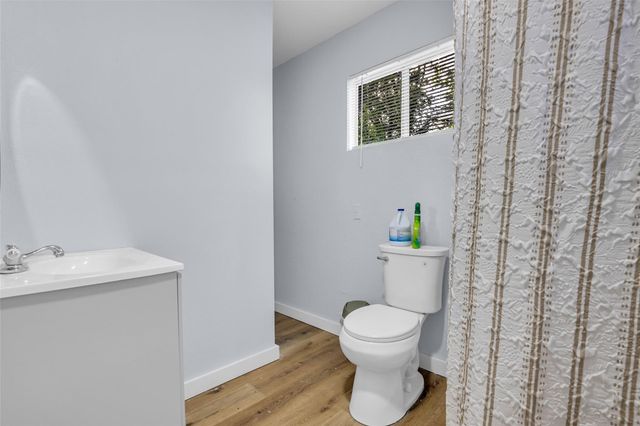 2427 Hodges Street, Baytown, TX 77521
