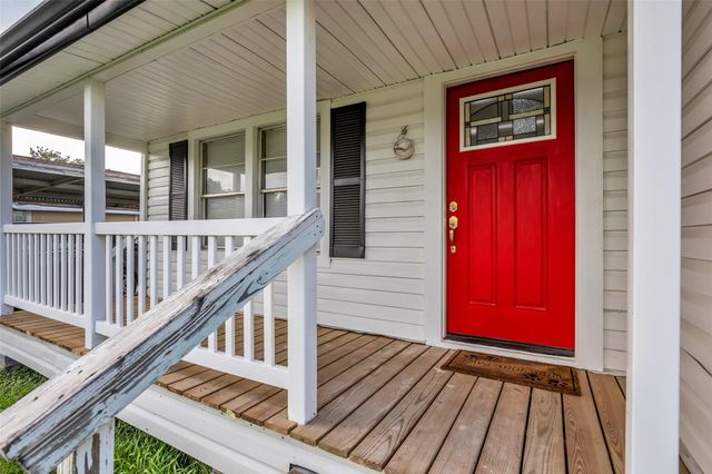 2427 Hodges Street, Baytown, TX 77521