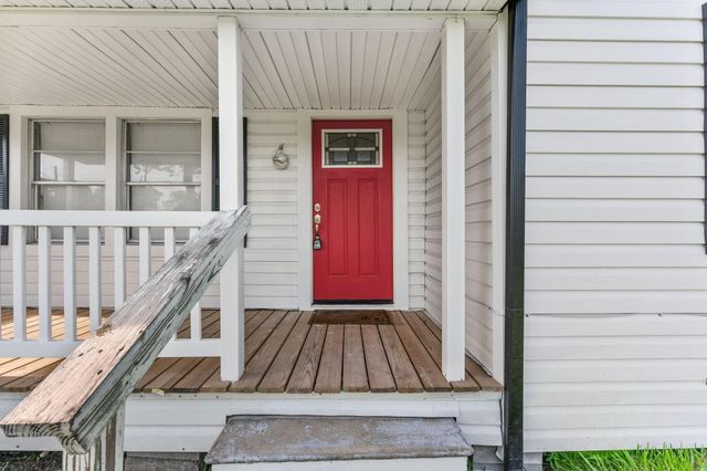 2427 Hodges Street, Baytown, TX 77521