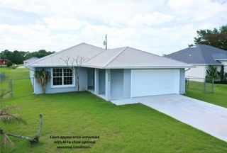 8255 102nd Avenue, Vero Beach, FL 32967