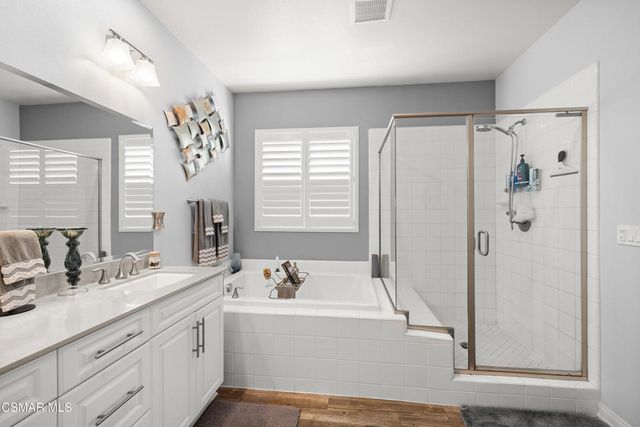 417 White Bark Lane, Simi Valley, CA 93065