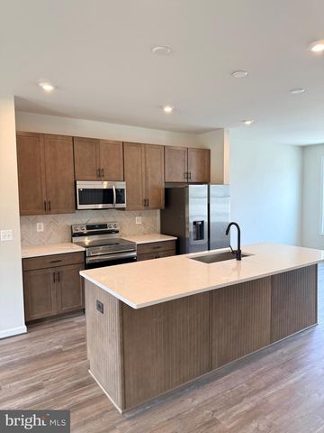 7734 HARLOW CIR, Spotsylvania, VA 22551