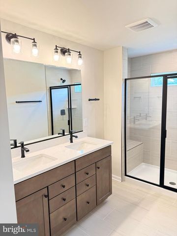 7734 HARLOW CIR, Spotsylvania, VA 22551