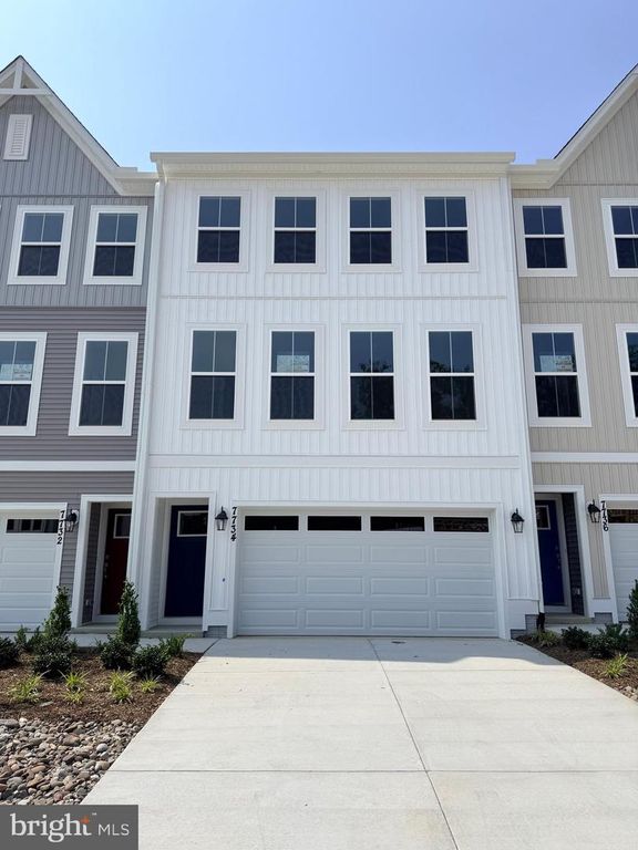 7734 HARLOW CIR, Spotsylvania, VA 22551
