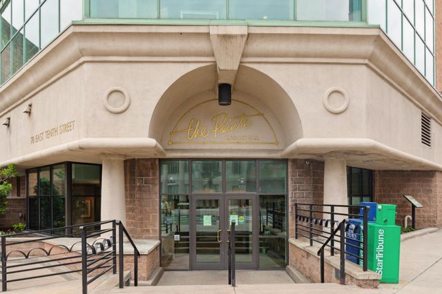 78 10th Street E 806, Saint Paul, MN 55101