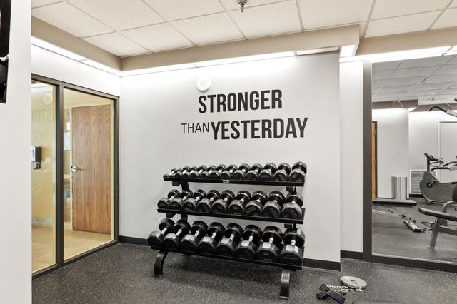 78 10th Street E 806, Saint Paul, MN 55101