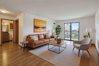 78 10th Street E 806, Saint Paul, MN 55101