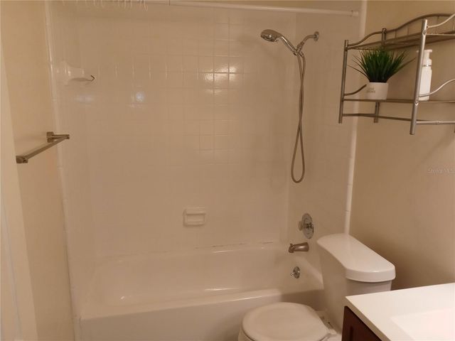 510 CRANES WAY 201, Altamonte Springs, FL 32701
