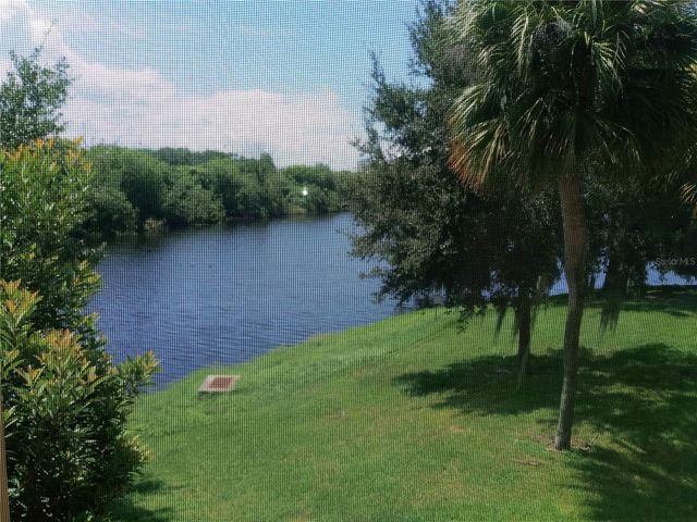 510 CRANES WAY 201, Altamonte Springs, FL 32701