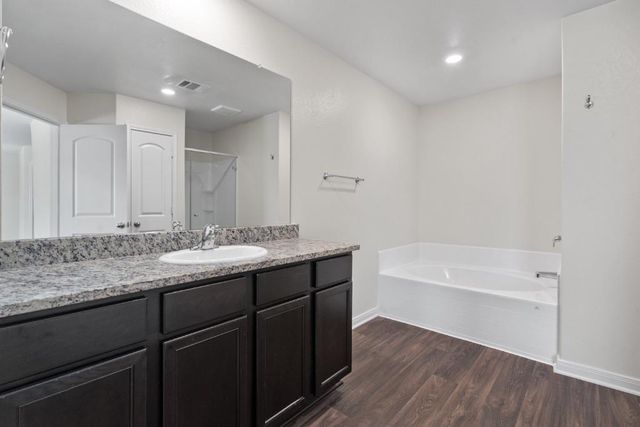 1342 Amy DR, Kyle, TX 78640