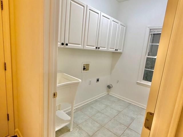 1000 Winding Bridge Way, Johns Creek, GA 30097